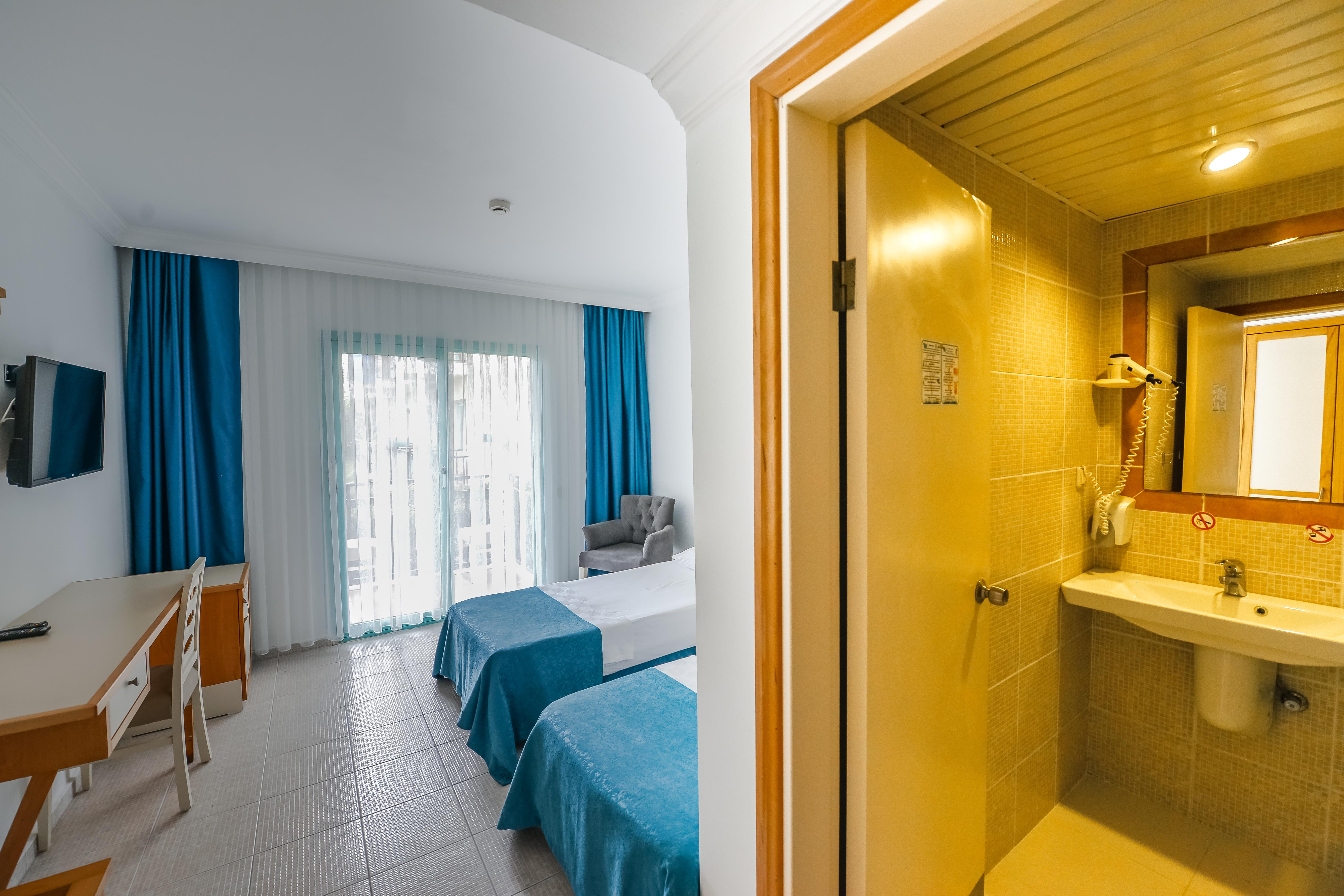 Rebin Beach Hotel Fethiye Exterior photo
