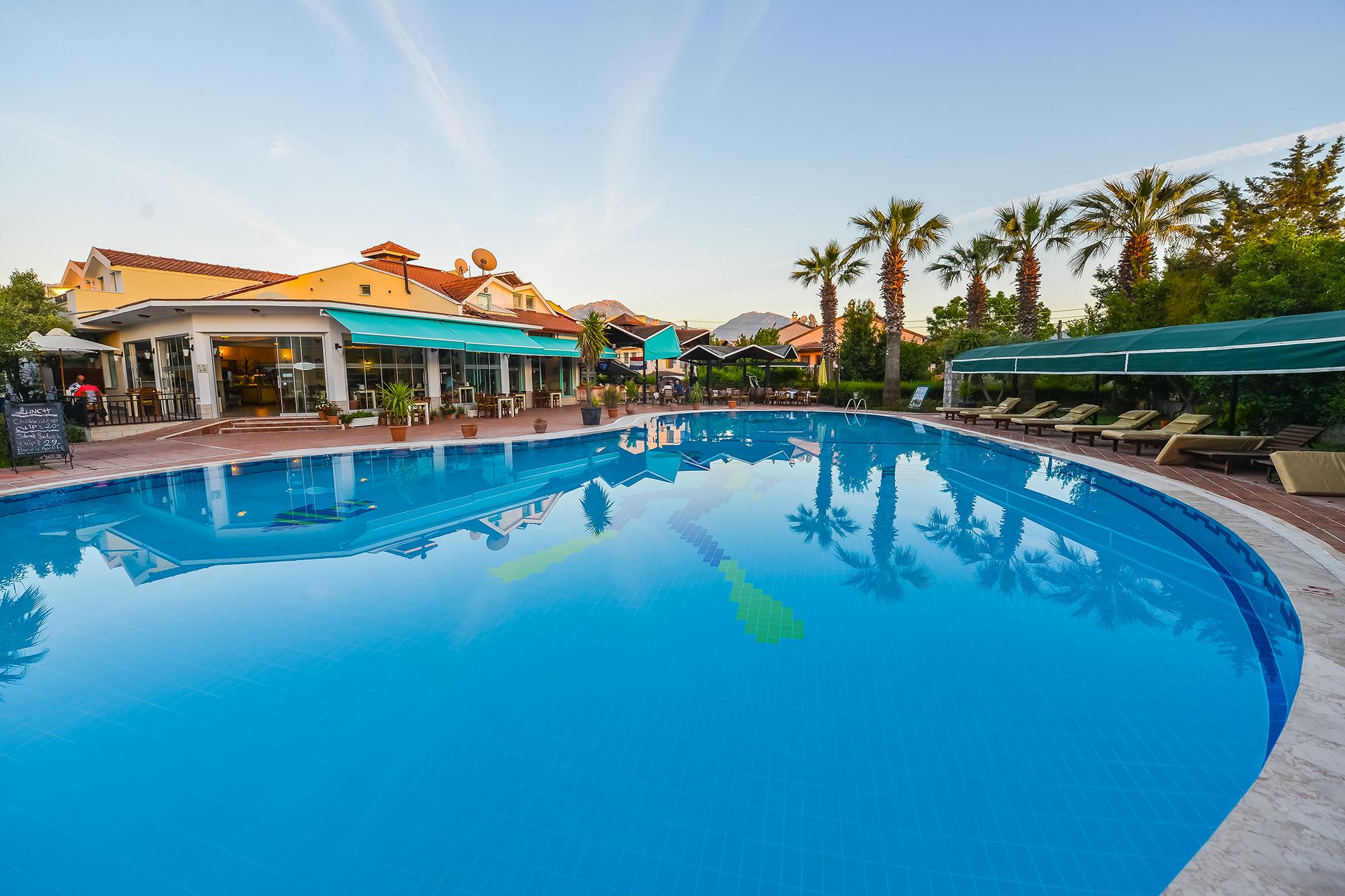Rebin Beach Hotel Fethiye Exterior photo